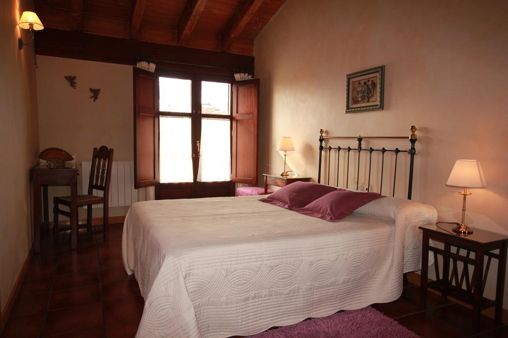 Casa Rural El Meson Briones Room photo