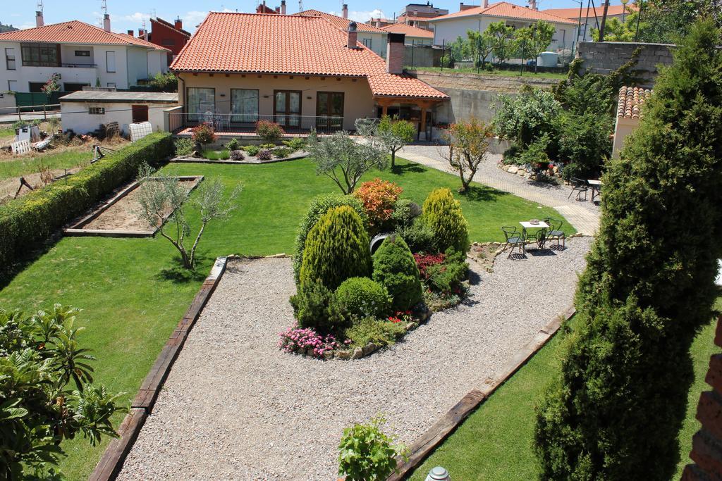 Casa Rural El Meson Briones Exterior photo